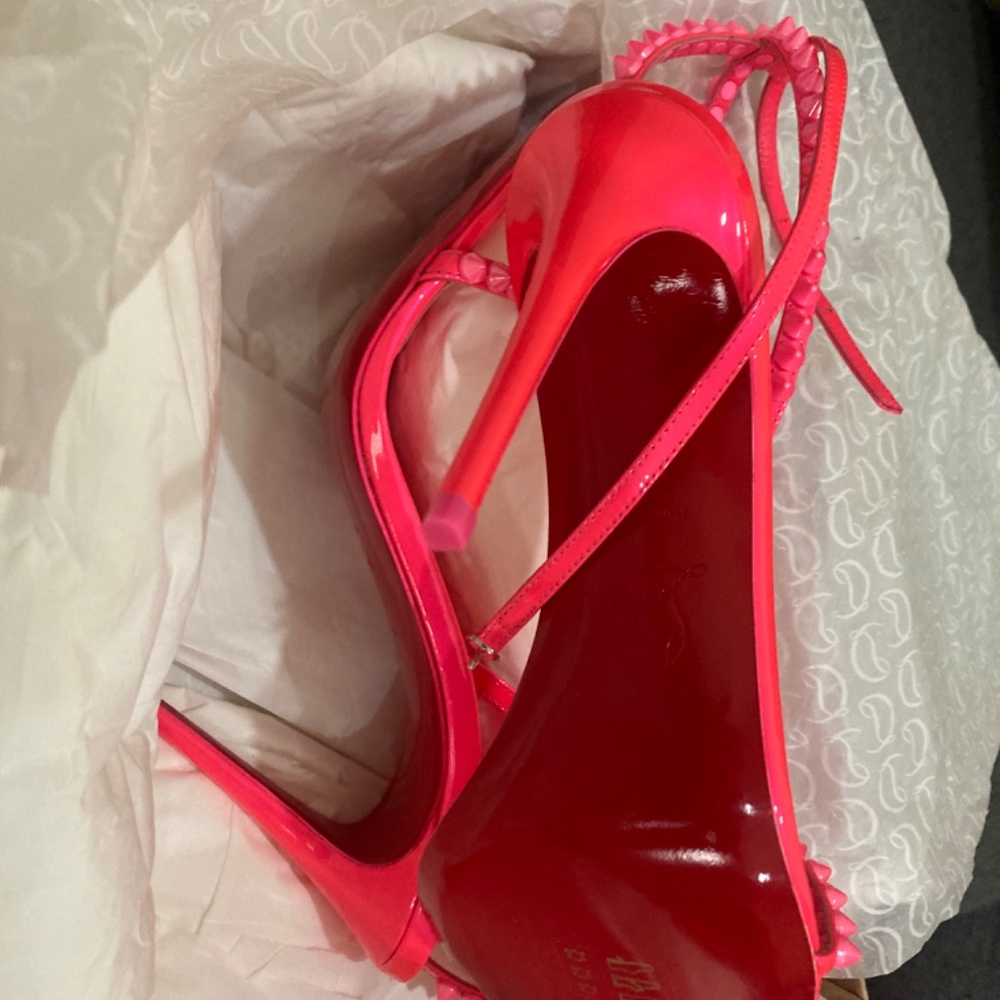 Christian Louboutin shoes - Picture 6 of 9